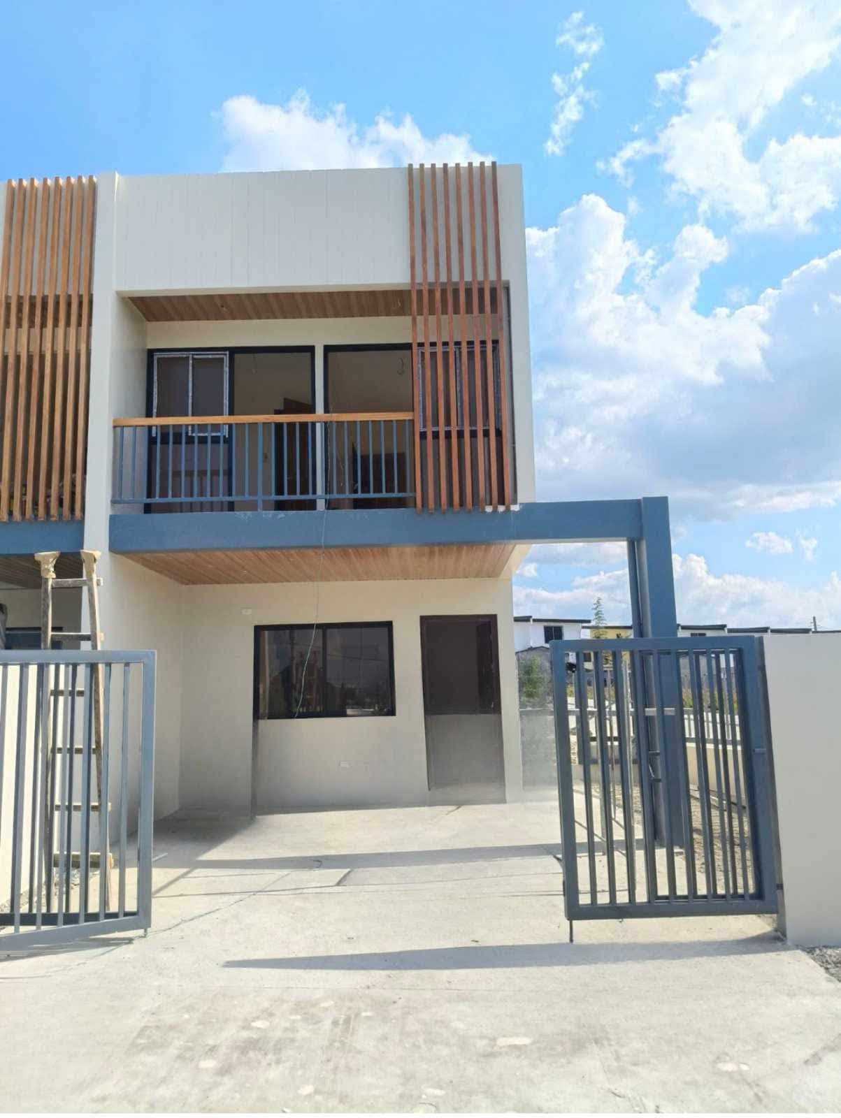 PORTICO HILLS - TANZA CAVITE