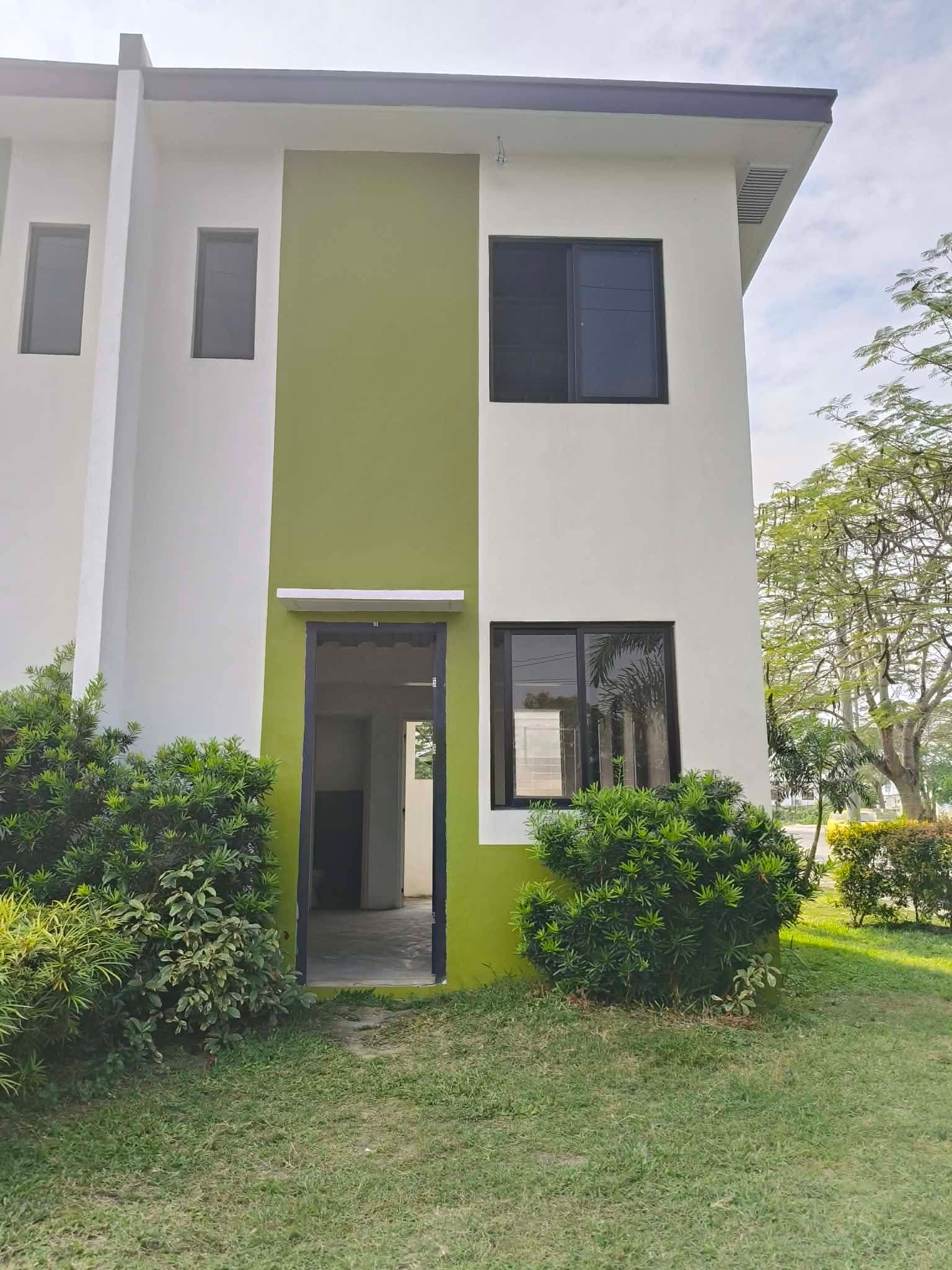 Affordable 2-Storey Townhouse in Southdale Villas, Tanza, Cavite
