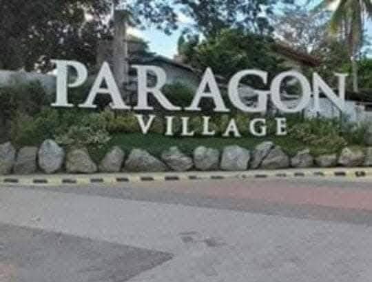 PARAGON VILLAGE - TRECE MARTIRES
