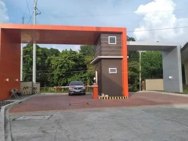HAMILTON EXECUTIVE RESIDENCES - IMUS CAVITE